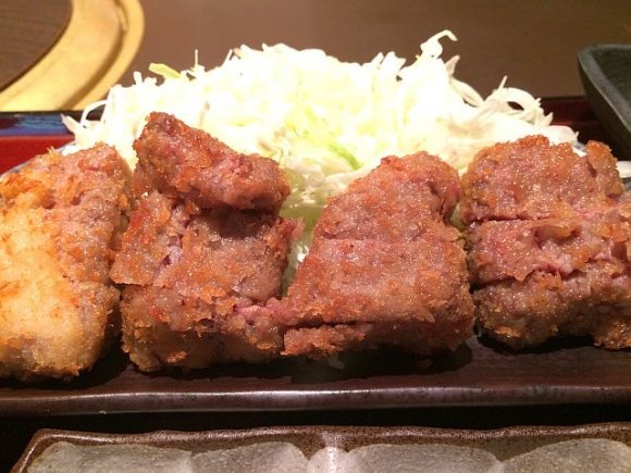 牛カツも1000円以下！西新宿の焼肉屋で食す絶品洋食ランチ