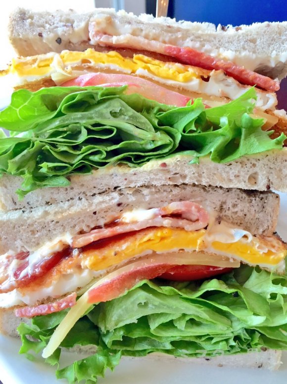 史上最強盛り盛り！圧巻の無限大サンドイッチは食べるべき逸品