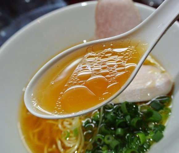 清湯も白湯もハイレベル！札幌の激戦区に鶏出汁メインの新店がオープン！