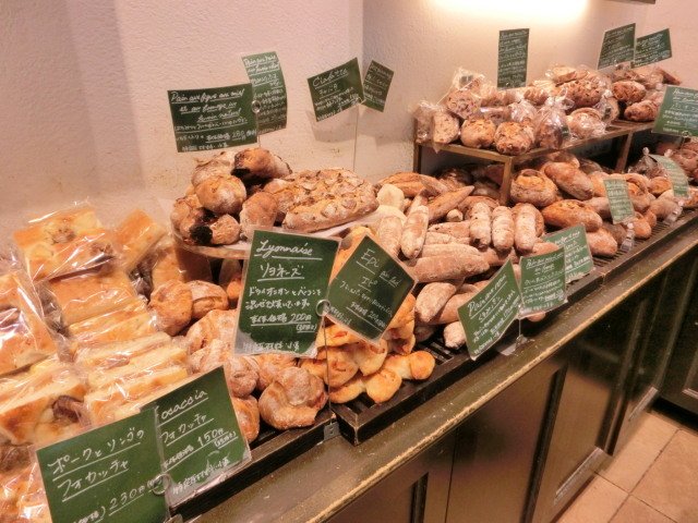 【新宿 パン】駅直結で気軽に立ち寄れる美味しいパン屋6選