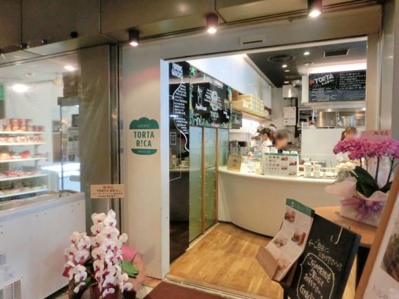 日本ではここだけ！人気店のパンを使ったメキシコ発のサンドイッチ専門店