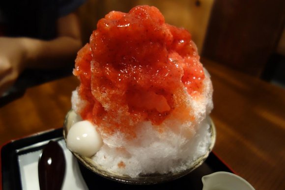 京都・八坂神社の帰りにも！老舗料亭カフェの生絞りフルーツ氷