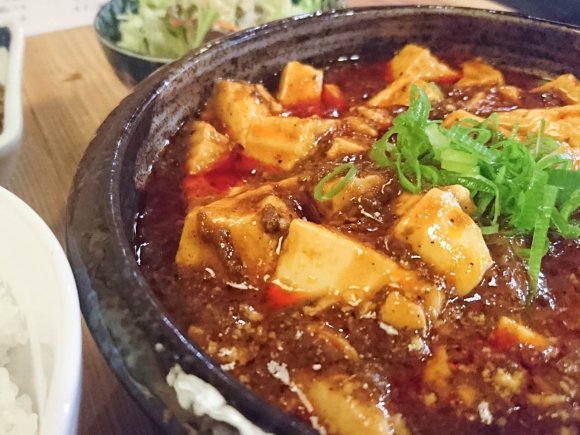 シビレと辛さが癖になる！大阪で味わえる、病みつき必至の「麻婆豆腐」
