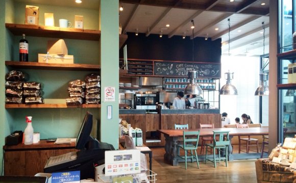 【横浜】家族のお出かけにも！創業50年以上の老舗直営カフェ