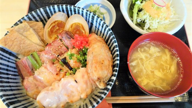 美味しい幸せが口の中いっぱいに！札幌のボリューム満点の焼き鳥ランチ