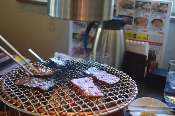 ビビンバはなんとワンコイン！焼肉も950円で楽しめる韓国料理ランチ