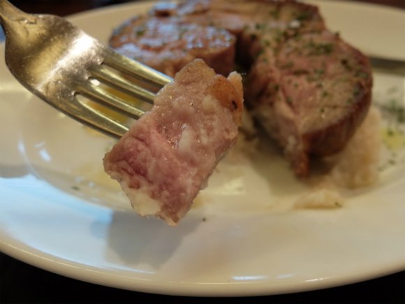 大阪で美味しいお肉料理を食べるなら！食通おすすめの絶品肉料理10記事