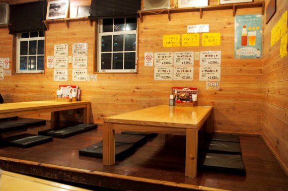 ランチは695円から！福岡で人気のステーキ専門店「うえすたん」が旨い
