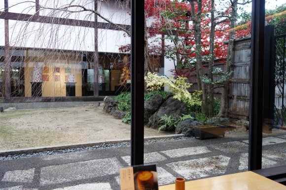 京都らしさ満点！庭を眺めながらカフェスイーツが楽しめる３軒