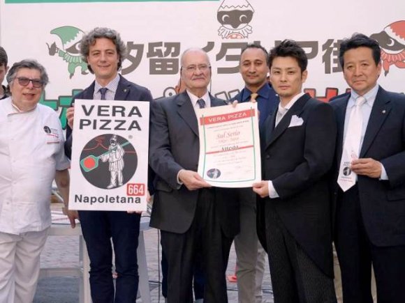 本当に旨いナポリピッツァがここに 真のナポリピッツァ協会 認定の店 メシコレ