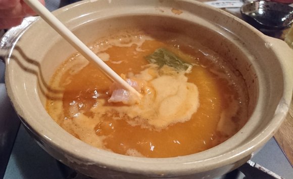 黄金の雲丹スープで海鮮しゃぶしゃぶ！新鮮な魚が安くて旨い店