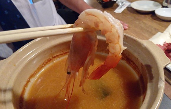 黄金の雲丹スープで海鮮しゃぶしゃぶ！新鮮な魚が安くて旨い店