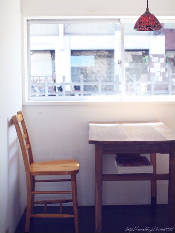 ゆったり癒しのカフェで、世田谷線を眺めつつ体に優しいランチ
