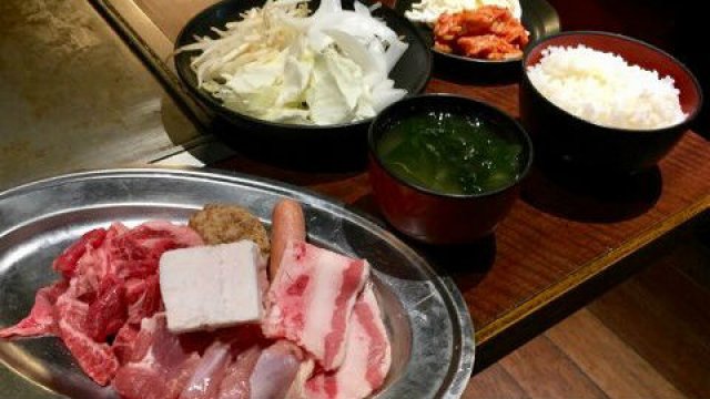梅田の夜ご飯 夕飯におすすめの5軒 お肉食べ放題に串かつ 海鮮居酒屋 メシコレ