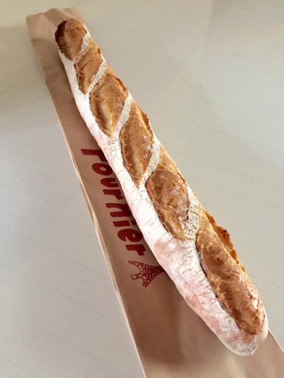 朝6時から大盛況！最強に美味いバゲットが人気のパン屋@大阪