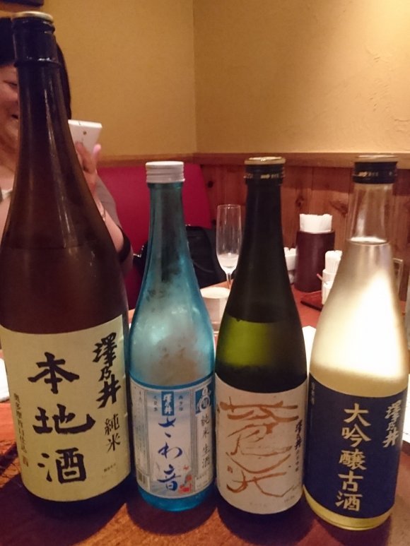 日本酒や梅酒が飲み放題のお店も！都内で美味しいお酒が楽しめる店５記事