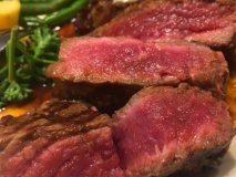 肉好きなら押さえておくべき！都内で美味しい「赤身肉」が楽しめる店5選