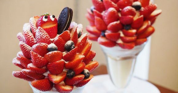 ⑤　いちごパフェ☆ 大阪針中野のFRUIT AREA 29で味わう可愛い紅白いちごパフェ
