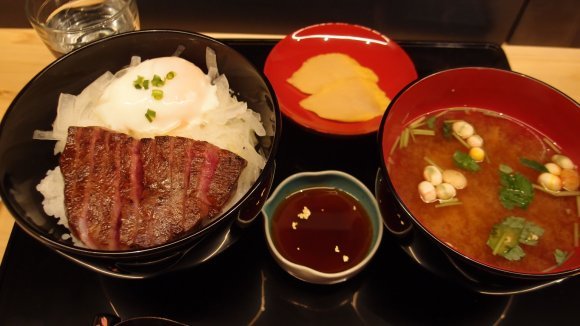 都心で見つけた故郷の味！東京で食べられるご当地料理記事６選
