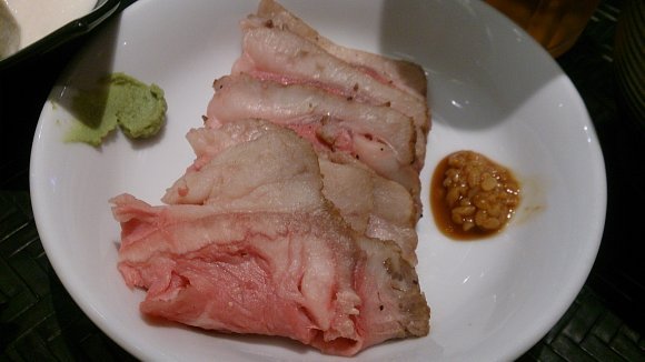 お肉料理を食べ放題！東京で見つけた満腹必至のお肉記事5選