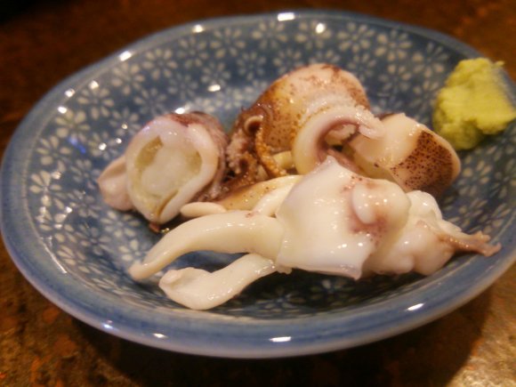 海老がそびえる衝撃丼！鎌倉観光帰りに最適な定食屋「ときわ」
