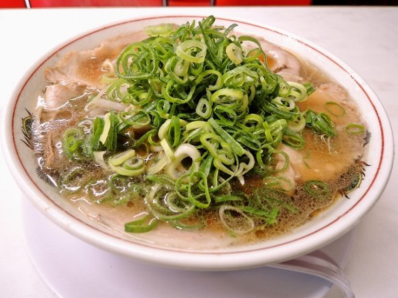 関西ラーメン界の今を一気読み！人気・注目・穴場の店記事6選