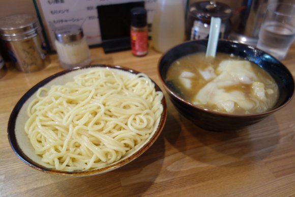 関西ラーメン界の今を一気読み！人気・注目・穴場の店記事6選