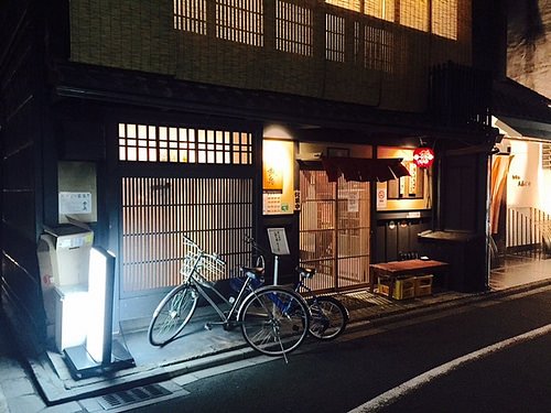 【関西二大歓楽街】大阪の北新地・京都の祇園で遊ぶ前に食べるべき餃子