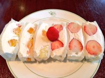 有名フルーツサンドは必食！餃子の街・宇都宮で６軒カフェ巡り