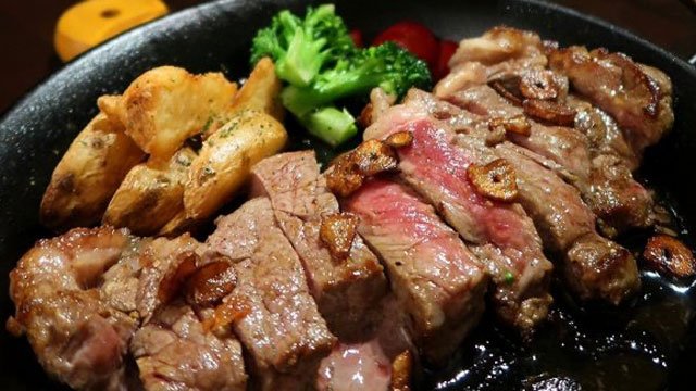 池袋で肉を食べるなら ステーキに黒毛a５ハンバーグなど肉料理の旨い店 メシコレ