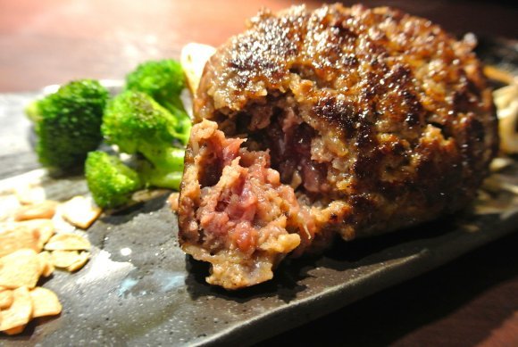 肉汁あふれ出すハンバーグが食べたい！東京で食べたいハンバーグ10選