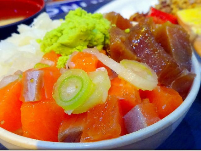 魚のあんよ は海鮮天国 札幌で0円海鮮丼バイキングランチがお得 メシコレ