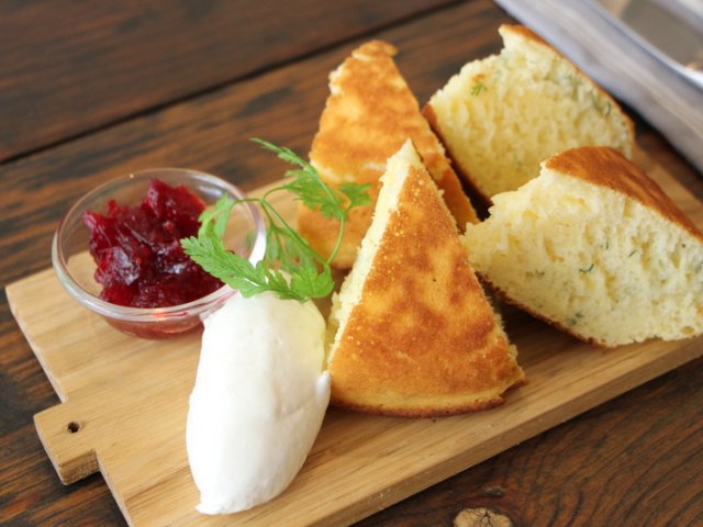 【高円寺】カリッふわっの食感が美味しい、ハーブのパンケーキ