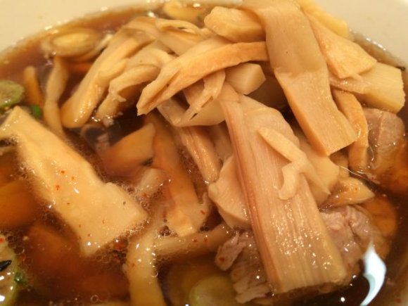昭和の味！王道の醤油ラーメンとつけ麺「ほりうち」＠新宿