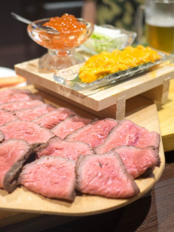 本場大阪の味が集結！どれを食べてもうまい大阪発の鉄板焼き料理のお店
