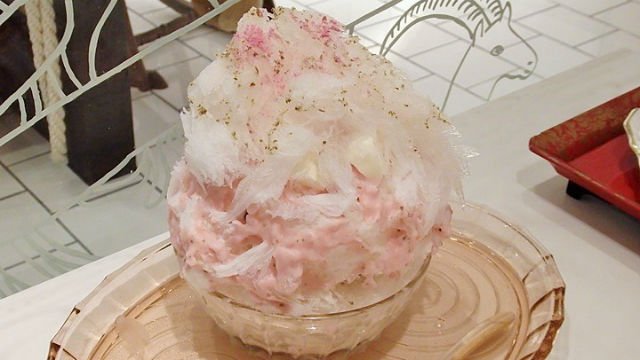 春爛漫！今しか食べられない新感覚の桜スイーツ「桜餅かき氷」