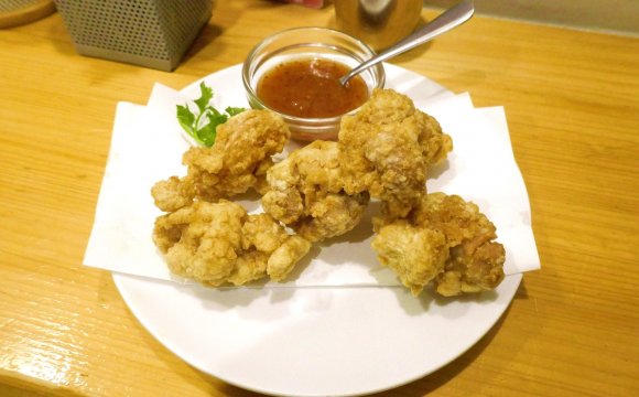 神田の東京カオマンガイで味わう！プリプリの茹で鶏が旨いカオマンガイ