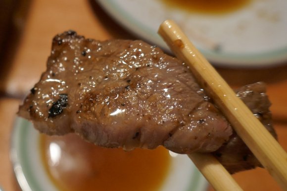 サシたっぷりの神戸牛がメチャ旨！ランチはライス食べ放題の神田の焼肉店