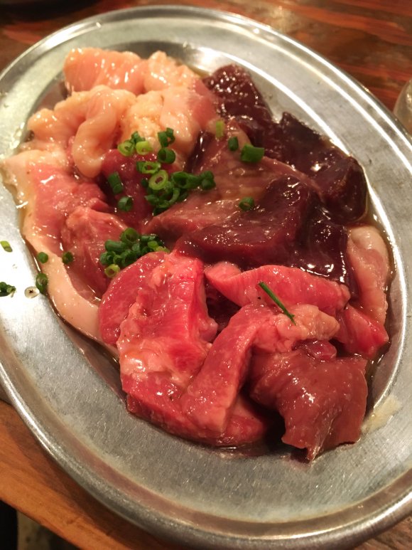 てんこ盛りお肉盛り＋ご飯おかわり自由！板橋本町の大衆焼肉『時楽』