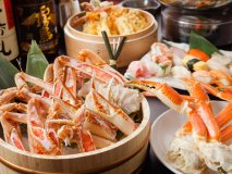 茹で蟹に蒸し蟹、天ぷらにお寿司も！新宿で5980円蟹食べ放題の新店