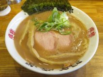 濃厚豚骨に家系、鶏白湯も！個性豊かで美味しいこってりラーメン5選