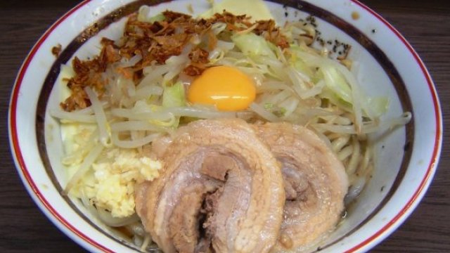 ラーメン二郎、霜降り肉にパクチー三昧！今週の人気記事11選