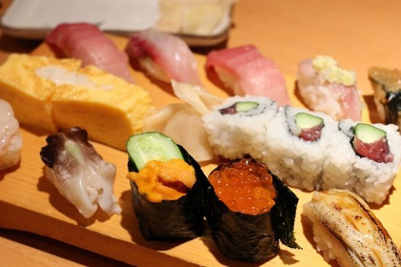 お寿司に牡蠣・お刺身まで！東京でお酒と共に美味しい海鮮が楽しめるお店
