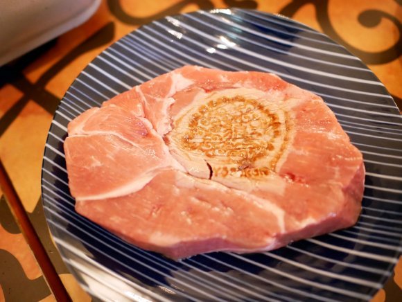 極厚ステーキに博多和牛の焼肉！福岡市内で味わえる食通オススメの肉料理
