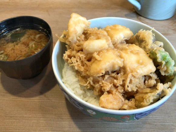 どれも1000円以下！定食も丼も旨い中野・きよしの関西風天ぷらランチ