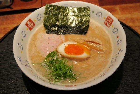 ご当地麺に旬の鮮魚丼、渋谷パンまとめも！今週の人気記事6選