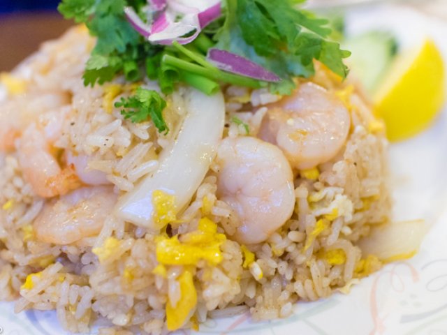 海老チャーハンは思わず唸る美味さ 都会の真ん中で激旨タイ料理を堪能 メシコレ