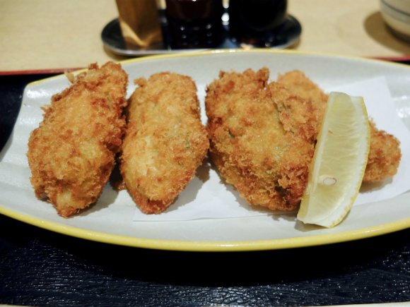 濃厚な牡蠣の旨味が溢れる！広島産大粒カキフライランチが旨い人気和食店