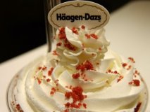 ハーゲンダッツと夢のコラボ！人気のカップケーキ専門店の限定サンデー
