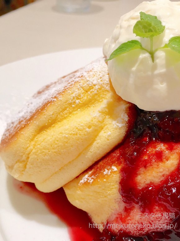 ふわしゅわの虜に！表参道で人気の「幸せのパンケーキ」が渋谷にオープン